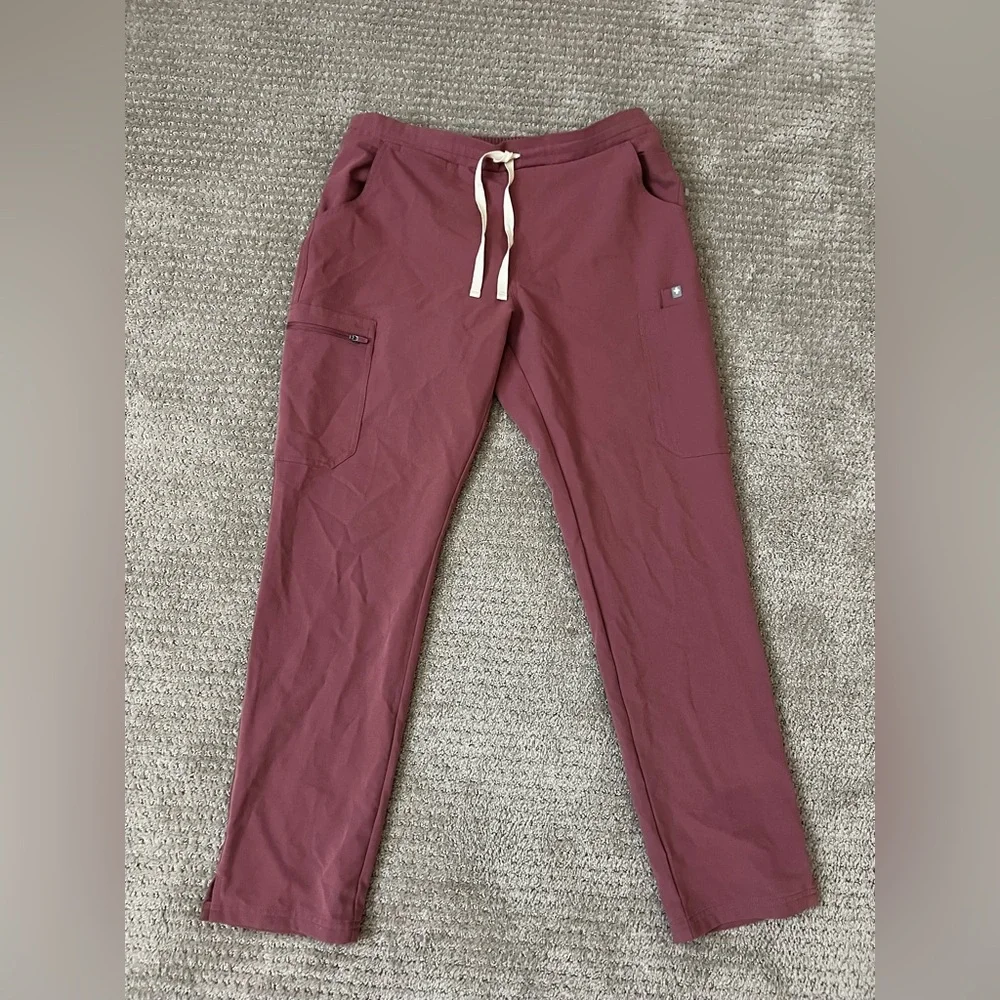Figs Women’s Yola Straight Leg Scrub Pant Maeve